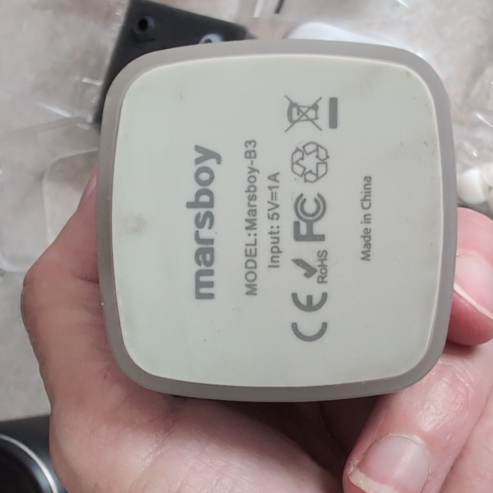 Electronic Items - Picture 11 of 17